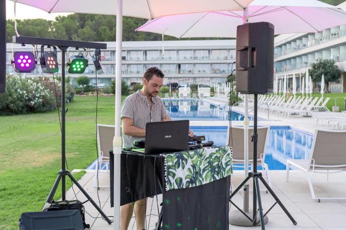 Imagen de la piscina del Hotel Seth 55 Santo Tomas. Foto 18