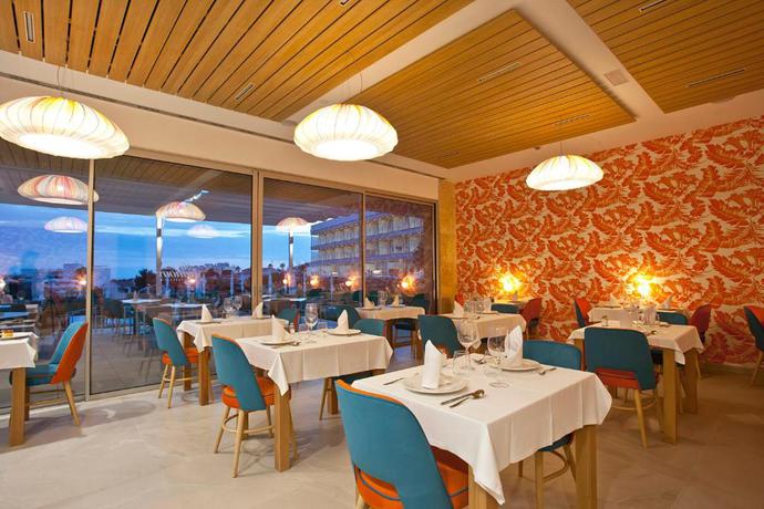 Imagen del bar/restaurante del Hotel Seth 55 Santo Tomas. Foto 5