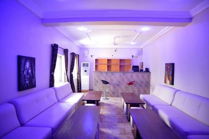 Imagen del bar/restaurante del Hotel Seth. Foto 4