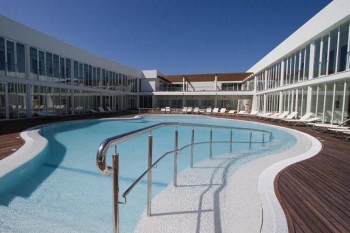 Imagen general del Hotel Seth Port Ciutadella. Foto 14