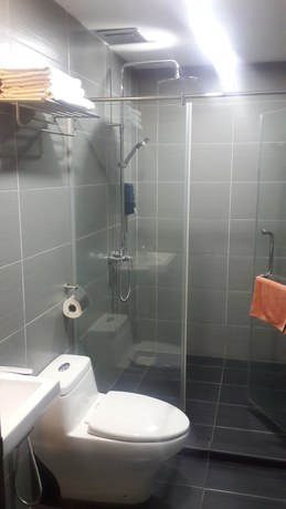 Imagen de los interiores del Hotel Setia. Foto 13