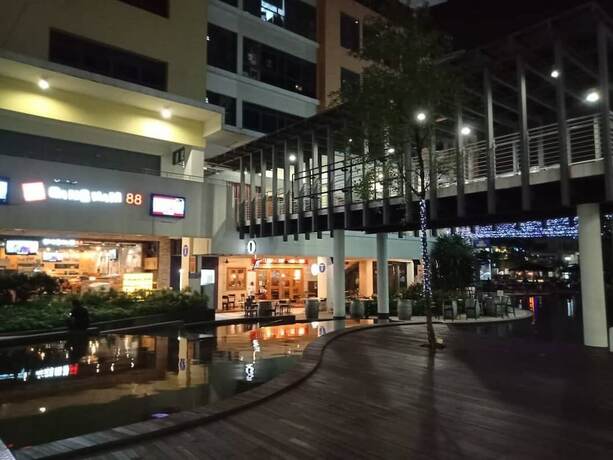 Imagen general del Hotel Setiawalk. Foto 3