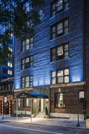 Imagen de los interiores del Hotel Seton. Foto 19