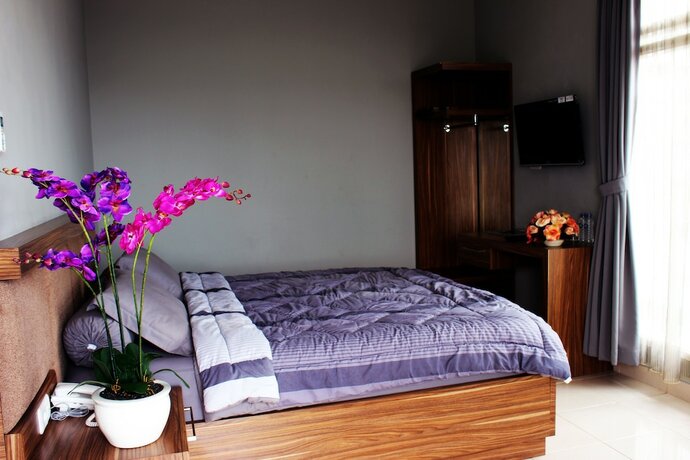 Imagen general del Hotel Setra Priangan Guesthouse. Foto 11