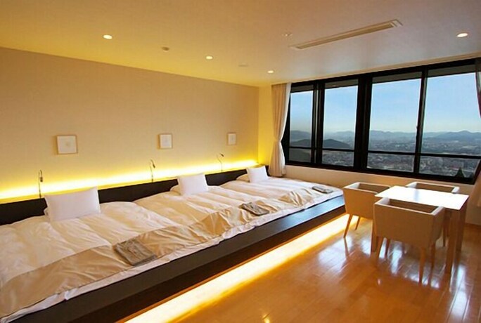 Imagen de la habitación del Hotel Setre Highlandvilla Himeji. Foto 32