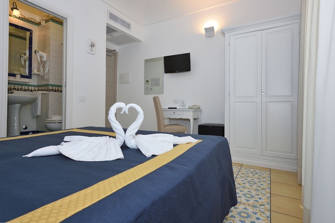 Imagen de la habitación del Hotel Settebello, Minori. Foto 2