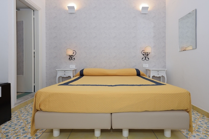 Imagen de la habitación del Hotel Settebello, Minori. Foto 5