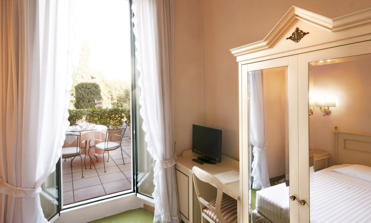 Imagen de la habitación del Hotel Settentrionale Esplanade. Foto 7