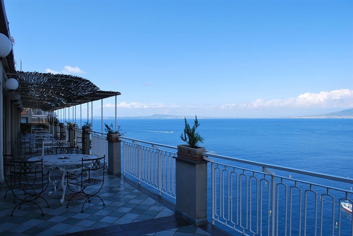 Imagen de los exteriores del Hotel Settimo Cielo. Foto 11