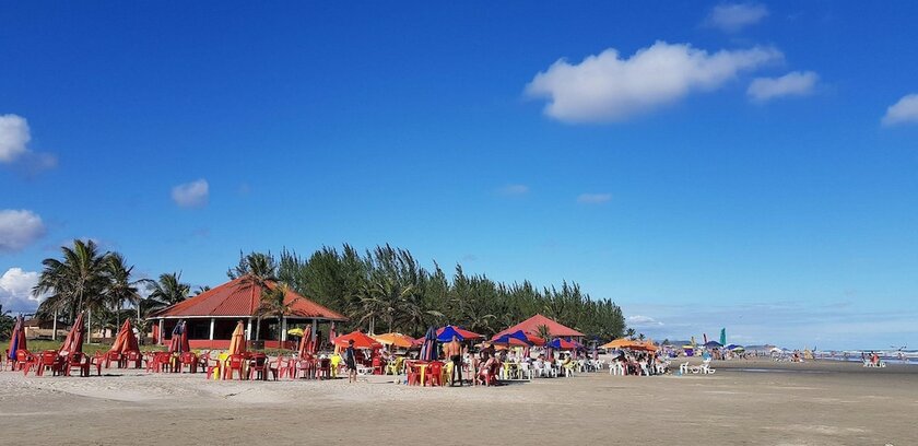 Imagen general del Hotel Seu Chal&eacute; na praia! SPA com Hidro Aquecida, Fogueira, Piscina, Bilhar. Foto 2