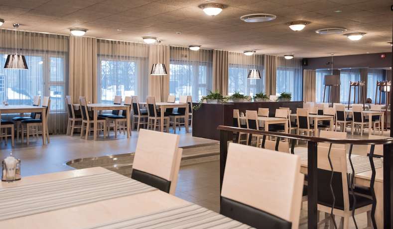 Imagen del bar/restaurante del Hotel Seurahovi. Foto 5