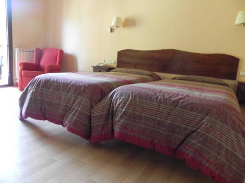 Imagen de la habitación del Hotel Seva. Foto 14