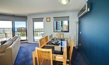 Imagen de los interiores del Hotel Sevan Apartments. Foto 10