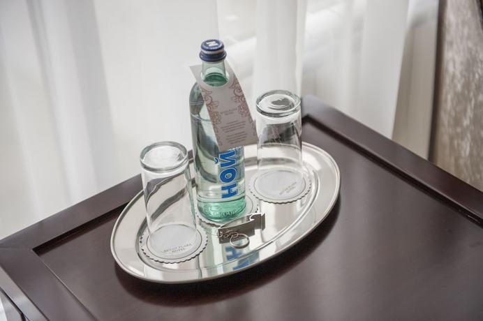 Imagen de la habitación del Hotel Sevan Plaza hotel. Foto 8