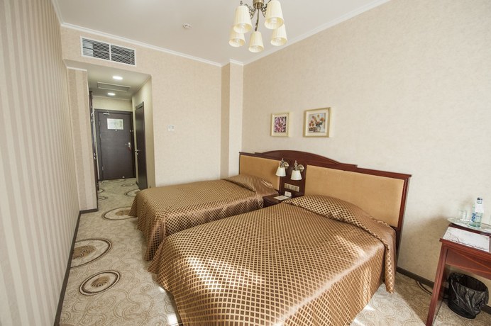 Imagen de la habitación del Hotel Sevan Plaza hotel. Foto 16