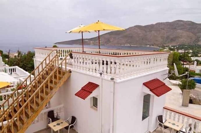 Imagen general del Hotel Sevas Studios. Foto 11