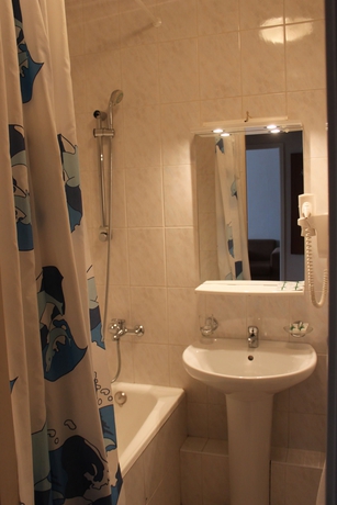 Imagen de la habitación del Hotel Sevastopol Classic. Foto 4