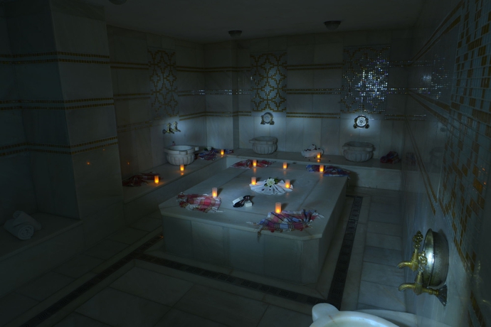 Imagen de los interiores del Hotel Sevcan. Foto 8