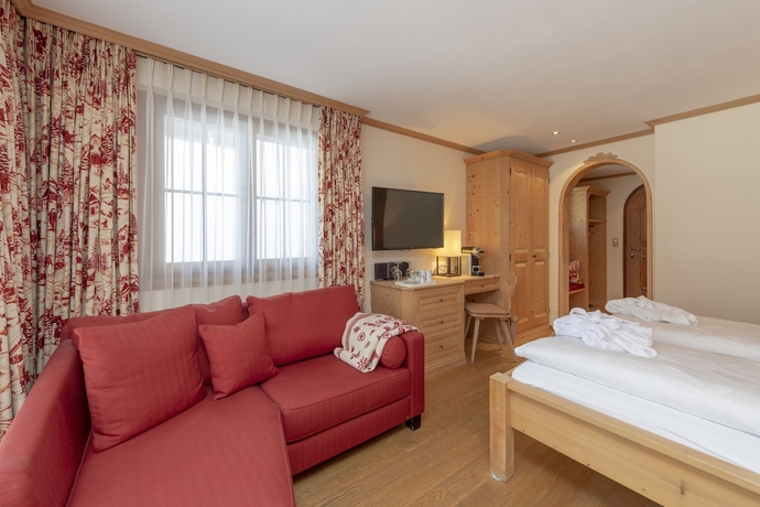 Imagen de la habitación del Hotel Seven Alpina Boutique. Foto 9