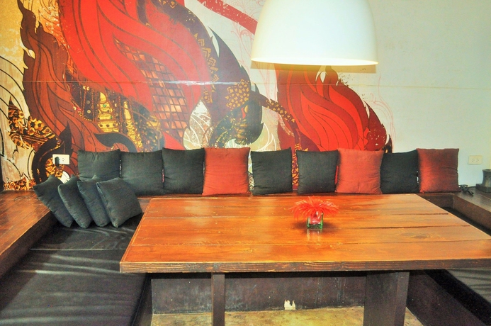 Imagen de los interiores del Hotel Seven, Bangkok. Foto 15