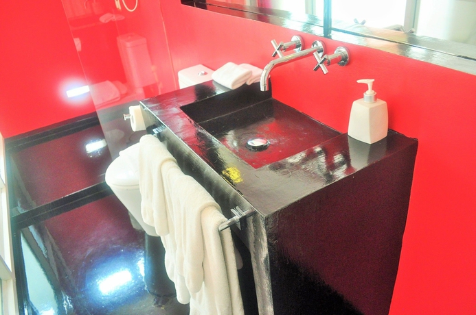 Imagen de la habitación del Hotel Seven, Bangkok. Foto 11