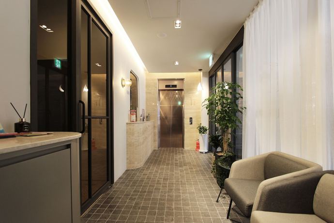 Imagen de los interiores del Hotel Seven Bricks Hotel. Foto 19