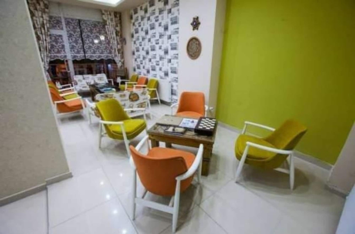 Imagen de los interiores del Hotel Seven Brothers. Foto 16