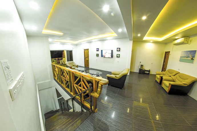 Imagen del bar/restaurante del Hotel Seven Corals. Foto 2