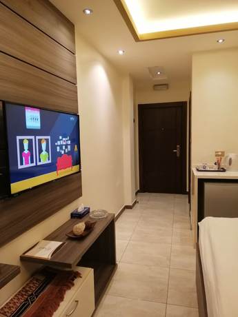 Imagen de la habitación del Hotel Seven Days. Foto 6