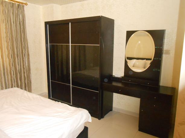 Imagen de la habitación del Hotel Seven Days. Foto 9
