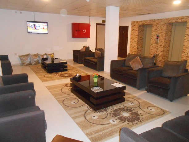Imagen de los interiores del Hotel Seven Days. Foto 19