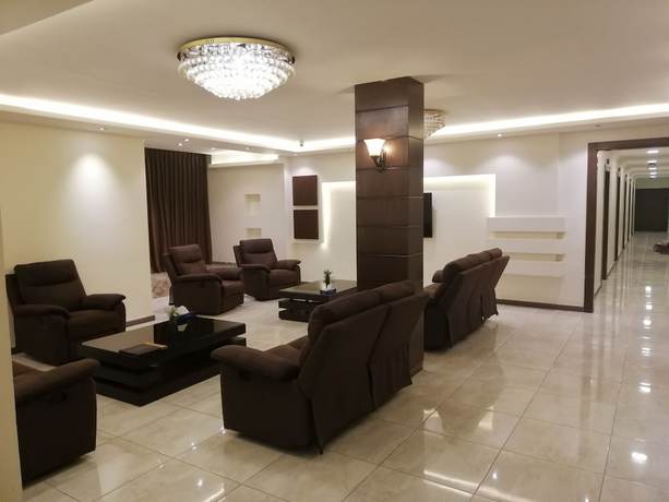 Imagen de los interiores del Hotel Seven Days. Foto 20