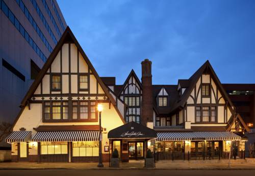 Imagen general del Hotel Seven Gables Inn, St. Louis West, a Tribute Portfolio. Foto 1