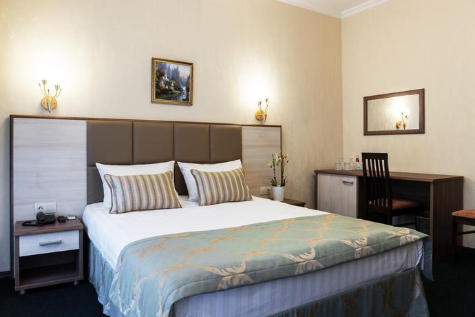 Imagen de los exteriores del Hotel Seven Hills Brestskaya. Foto 7