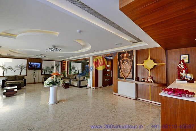 Imagen de los interiores del Hotel Seven Hills Tower. Foto 18