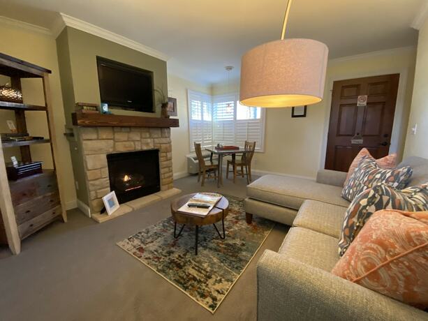 Imagen de la habitación del Hotel Seven Oaks Bed and Breakfast. Foto 12