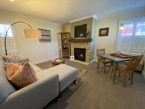Imagen de la habitación del Hotel Seven Oaks Bed and Breakfast. Foto 16