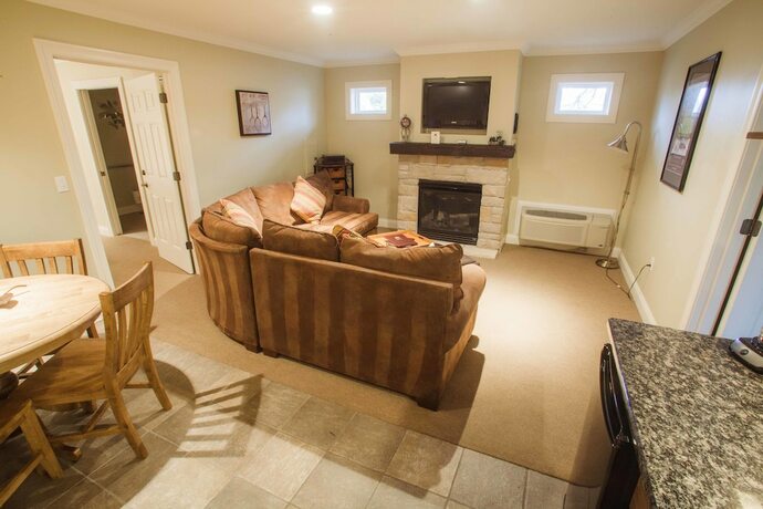 Imagen de la habitación del Hotel Seven Oaks Bed and Breakfast. Foto 20