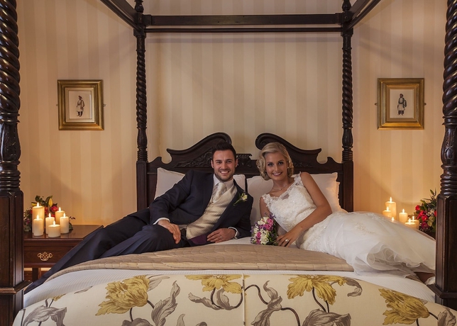 Imagen de la habitación del Hotel Seven Oaks. Foto 14