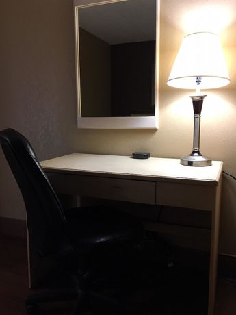 Imagen de la habitación del Hotel Seven Oaks Hotel Regina, SureStay Collection by Best Western. Foto 8