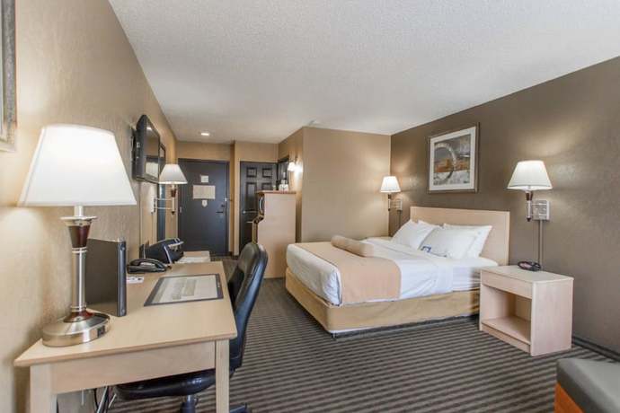 Imagen de la habitación del Hotel Seven Oaks Hotel Regina, SureStay Collection by Best Western. Foto 15