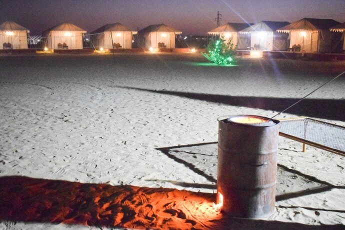 Imagen general del Hotel Seven Palms Desert Camp. Foto 12