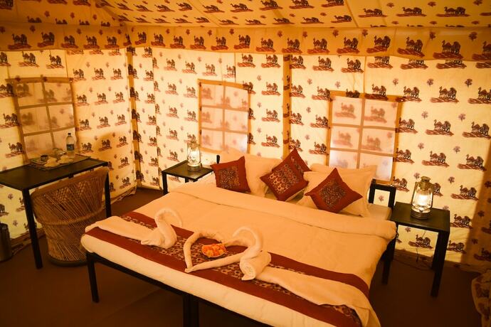 Imagen de la habitación del Hotel Seven Palms Desert Camp. Foto 20