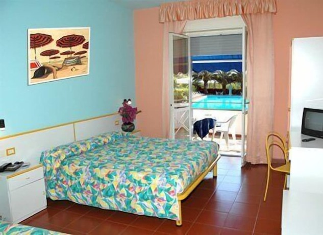 Imagen de la habitación del Hotel Seven Residence. Foto 3