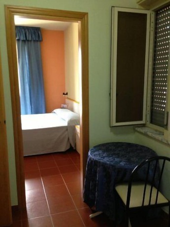 Imagen de la habitación del Hotel Seven Residence. Foto 9