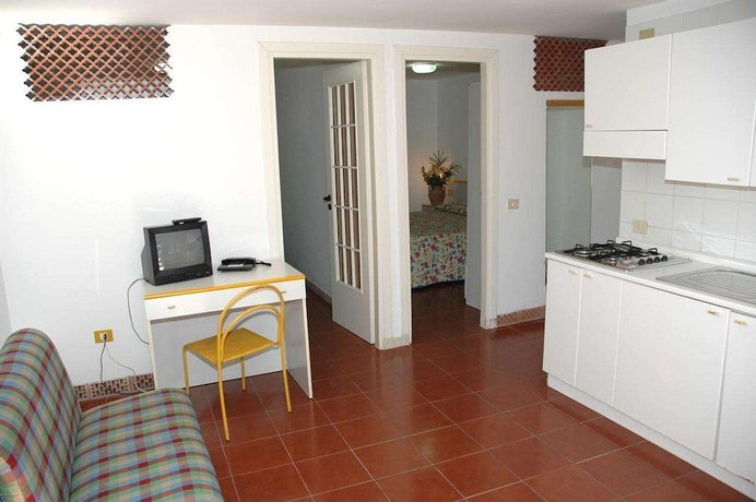 Imagen de la habitación del Hotel Seven Residence. Foto 11