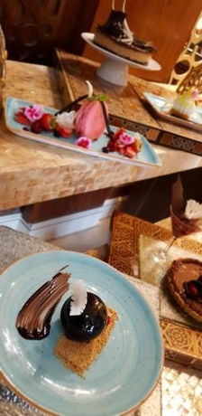 Imagen general del Hotel Seven Roses. Foto 4