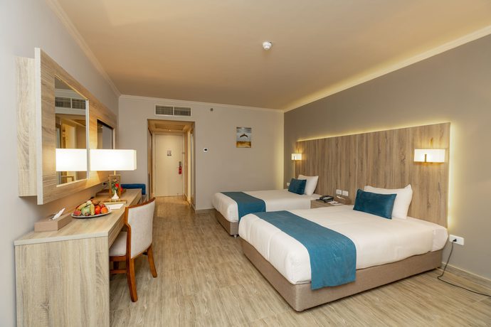 Imagen de la habitación del Hotel Seven Seas Jolie Bay. Foto 7