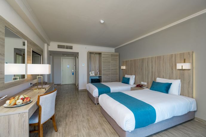 Imagen de la habitación del Hotel Seven Seas Jolie Bay. Foto 15