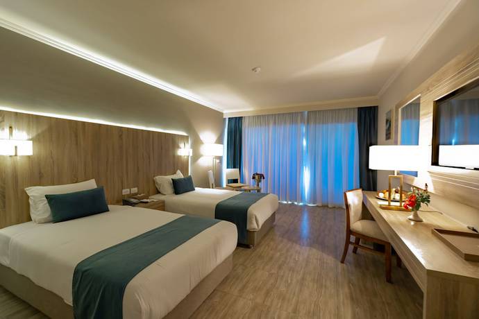 Imagen de la habitación del Hotel Seven Seas Jolie Bay. Foto 17